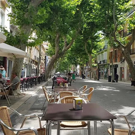 ゲストハウス Marques De Campo