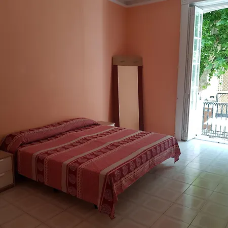 Konukevi Marques De Campo